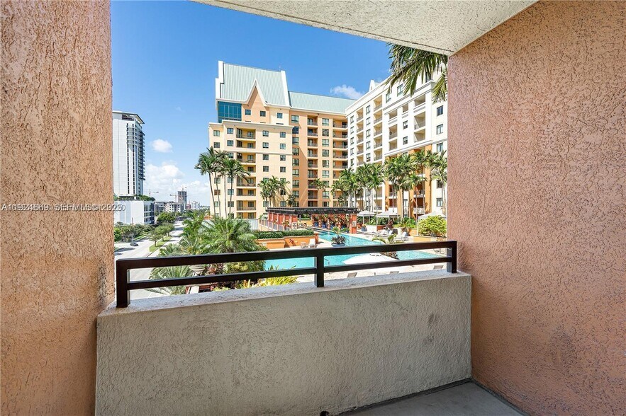 Building Photo - 100 N Federal Hwy