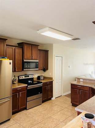 Building Photo - 1562 Tamarind Rd