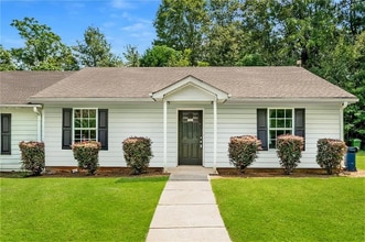 Building Photo - 598 Elle's Wy