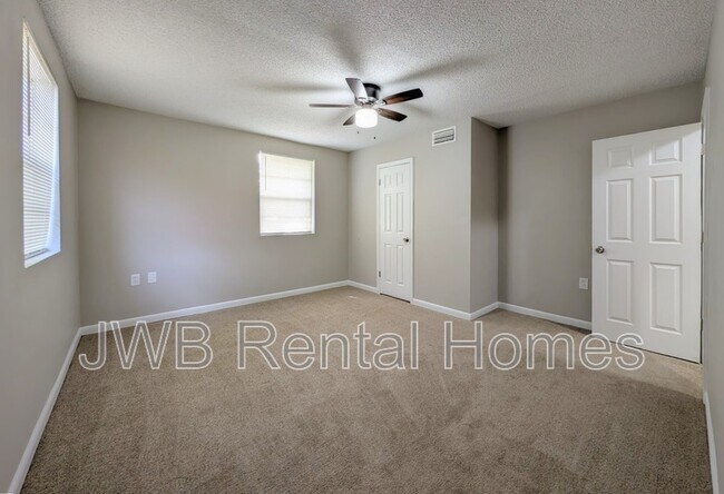 Building Photo - 5739 Bree Rd