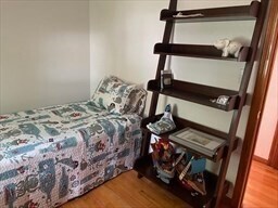 Building Photo - 2 Marigold Ave