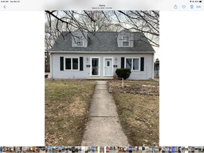 Building Photo - 661 S Park Ave