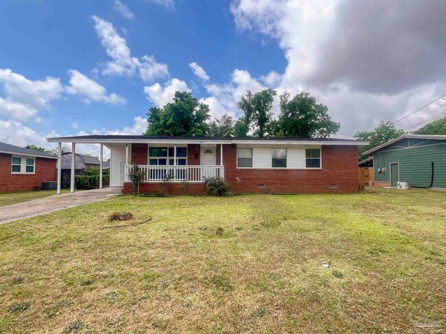 Building Photo - 3631 Forest Glen Dr