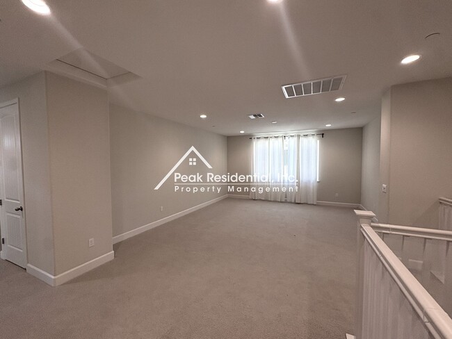 Building Photo - 2794 Elderberry St