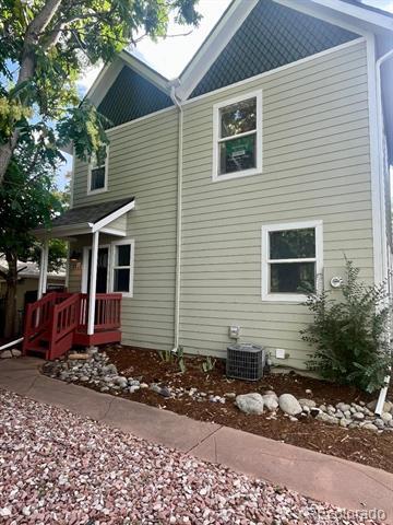 Building Photo - 1825 Canyon Blvd