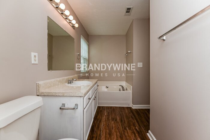 Building Photo - 1178 Dunaway Dr