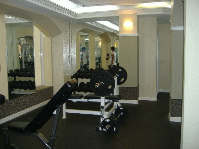 Building Photo - Ground-Floor 2 Bed, 2 Bath Condo in Bermuda Dunes Newly Remodeled