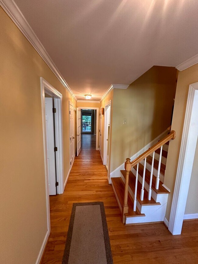 Building Photo - **West Durham 5bd / 3.5ba Oasis**