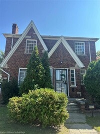 Building Photo - 20020 Riopelle St