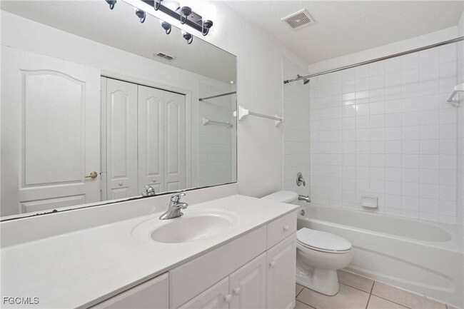 Building Photo - 9409 Ivy Brook Run