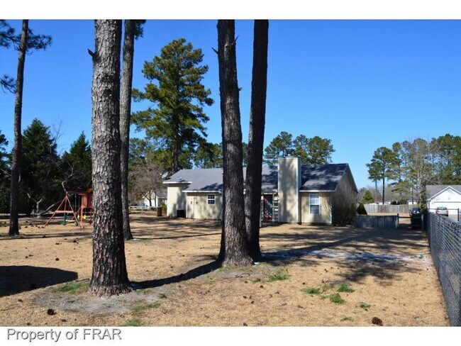 Building Photo - 183 Independence Dr
