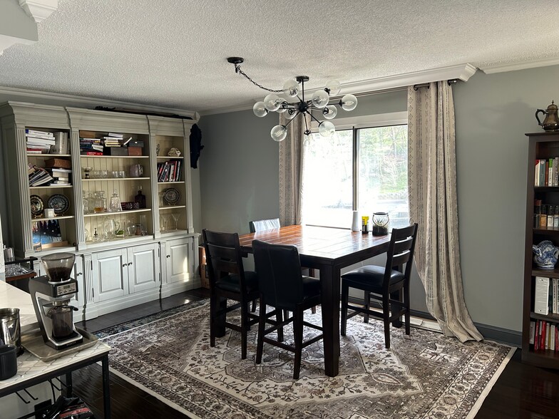 Grey shelving armoire will remain in unit - 6101 Edsall Rd