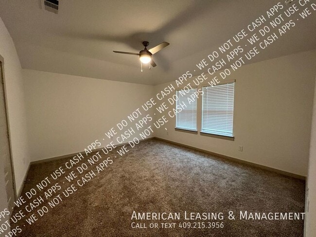 Building Photo - 375 Silver Bridge Ct
