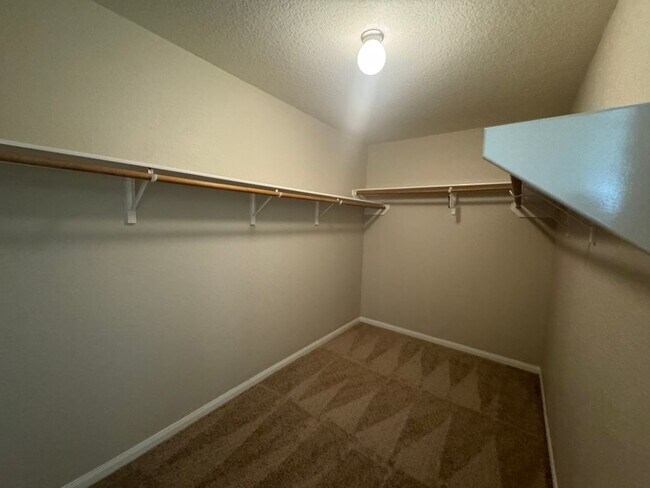 Building Photo - Spacious 3-Bedroom Home for Lease in Luckey Ranch off I-90 near Loop 1604