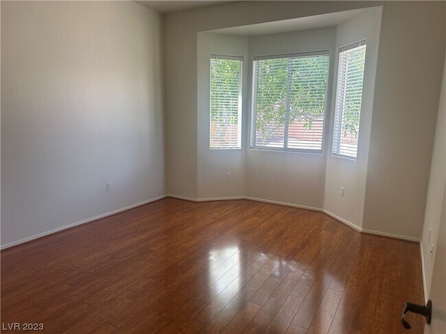 Building Photo - 10820 Clarion Ln