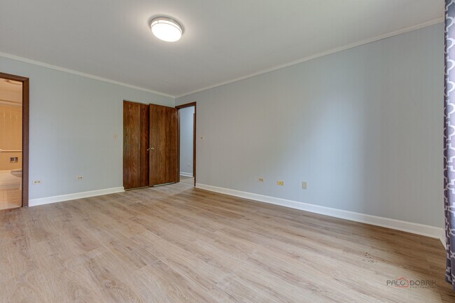 Building Photo - 676 Cumberland Trail