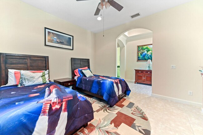 Building Photo - 9220 Short Chip Cir