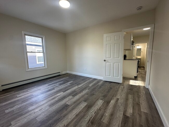 Building Photo - 85 Twiss St