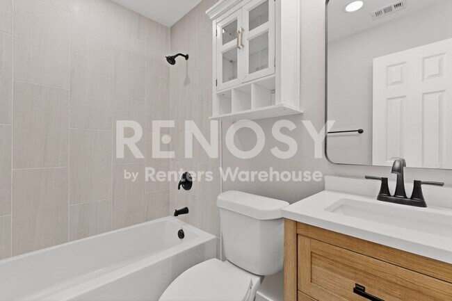 Building Photo - Complete Refreshed Move In Ready in Rowlett