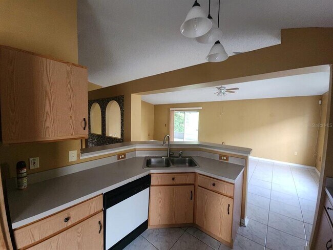 Building Photo - 3113 Turret Dr