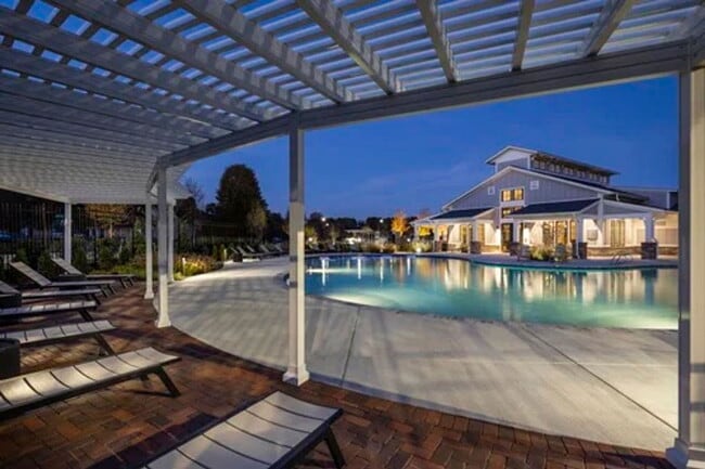 Building Photo - 5404 Coopers Walk Ln