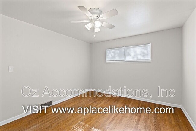 Building Photo - 11414 Norton Ave