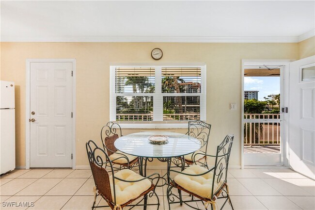 Building Photo - 190 N Collier Blvd