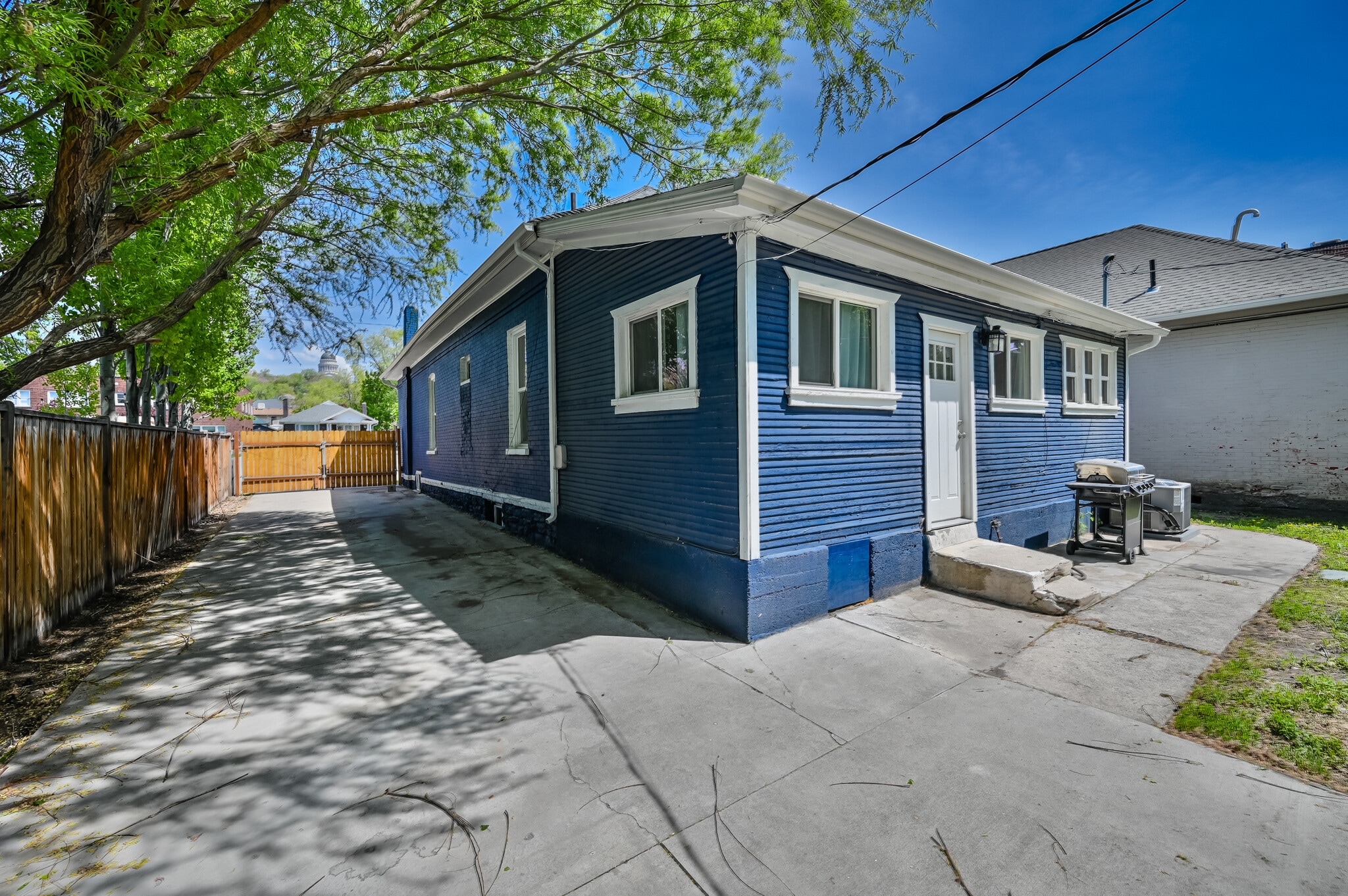 Building Photo - 369 N 300 W