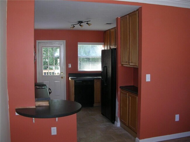Building Photo - 1503 Stone Gate Ln SE