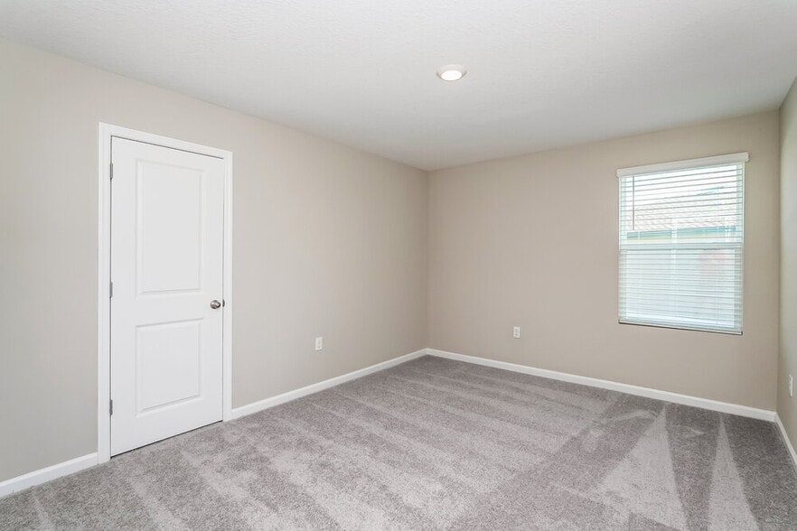 Building Photo - 962 Kelly Fern Lp
