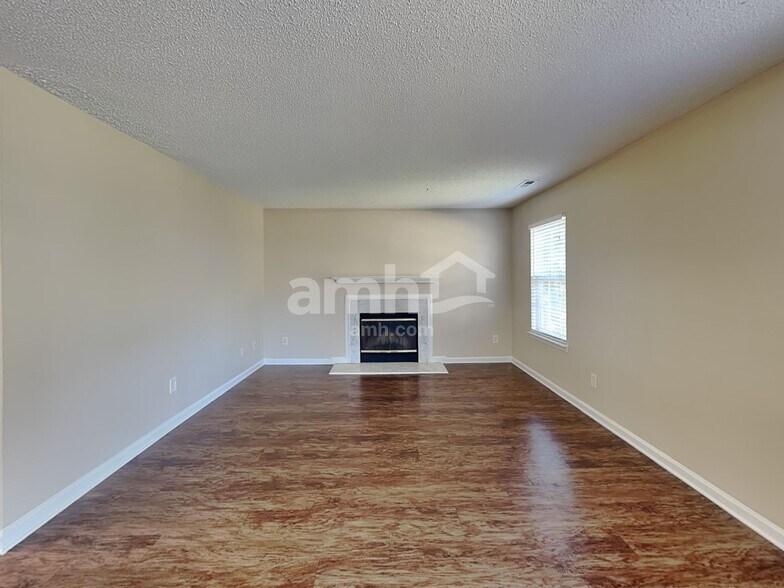 Building Photo - 155 Camforth Dr