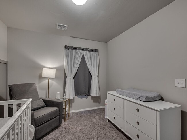 Building Photo - 313 Foxtrot Ter