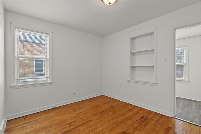 Building Photo - 8143 Knox Ave
