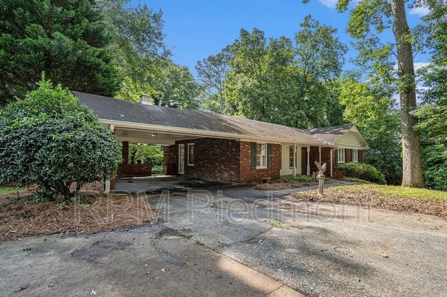 Building Photo - 175 Wavetree Dr