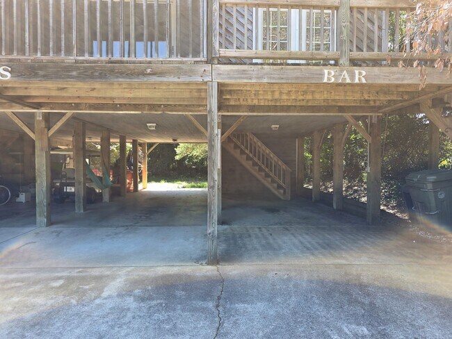 Building Photo - 113 Craig Dr