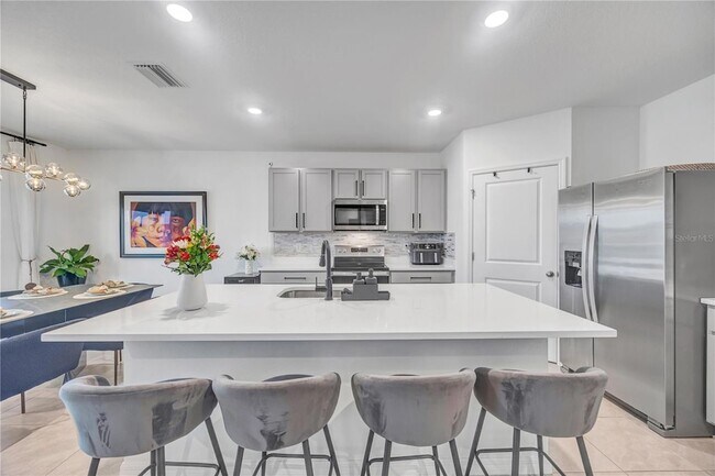 Building Photo - 10482 Quail Grv Wy