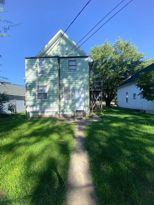 Building Photo - 1231 Culver Dr