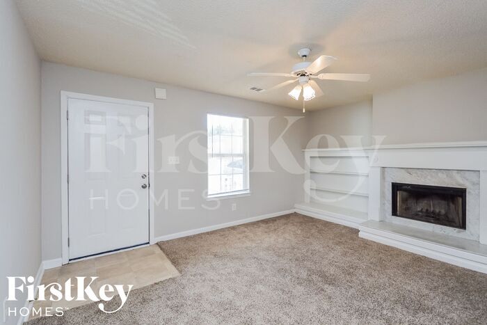 Building Photo - 4933 Serena Ct