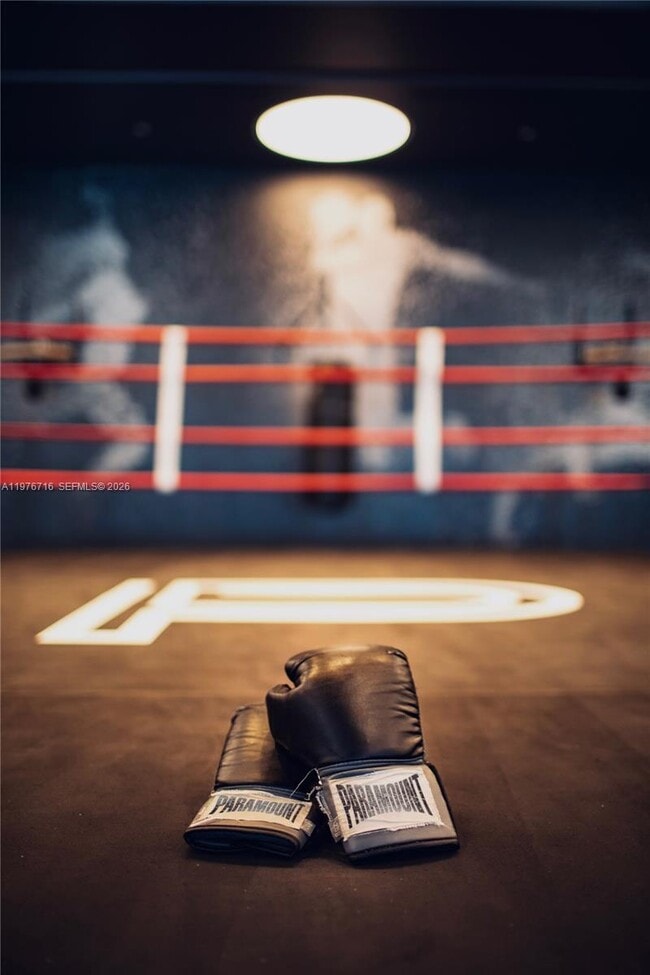 Building Photo - 851 NE 1st Ave