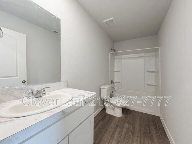 Building Photo - 1317 Orchard Oaks