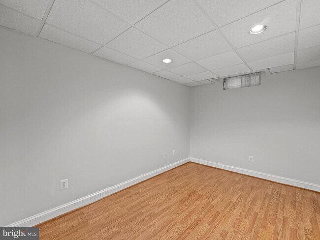 Building Photo - 4280 Branch Brigade Ln