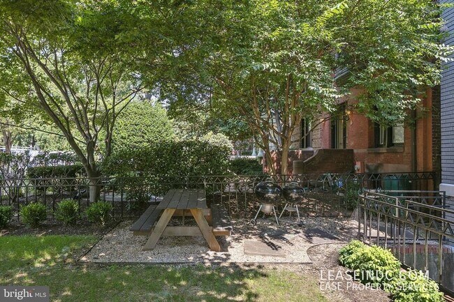 Building Photo - 1901 16th St NW