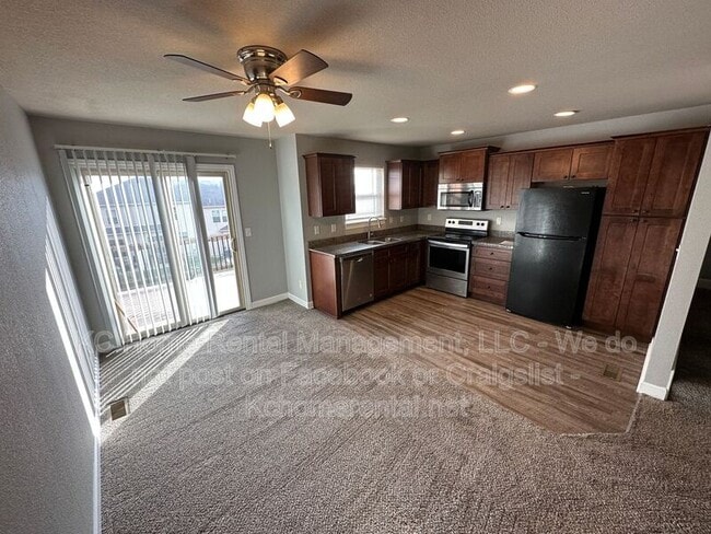 Building Photo - 10547 Kane Dr