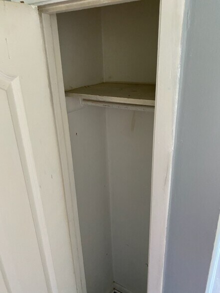 Building Photo - 191 Smokerise Ct