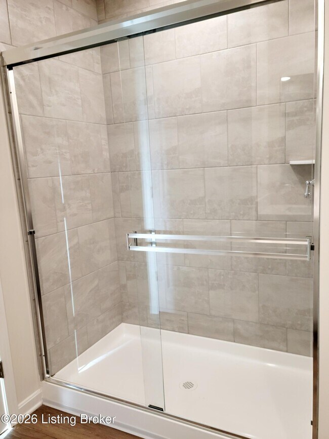 Building Photo - 8308 Fairmount Rd