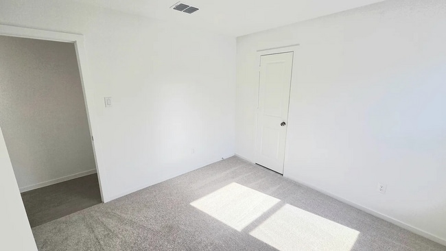 Building Photo - 3140 Burmese St