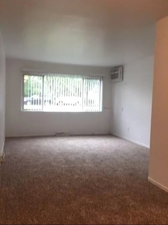 Building Photo - 5155 Georgia St