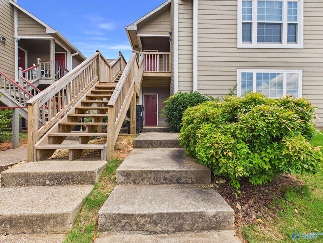 Building Photo - 263 Waters Edge Ln