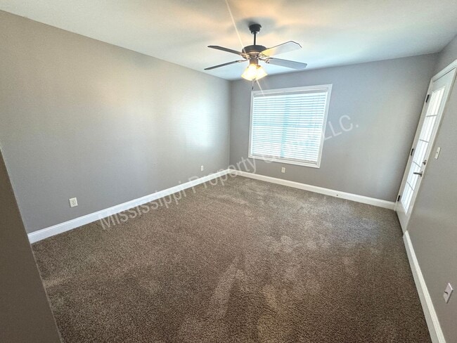 Building Photo - 3BR/2.5BA For Rent