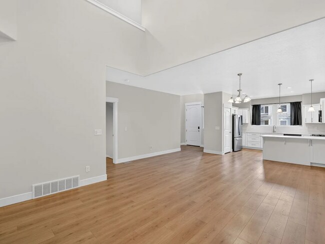 Building Photo - 2083 N 3930 W